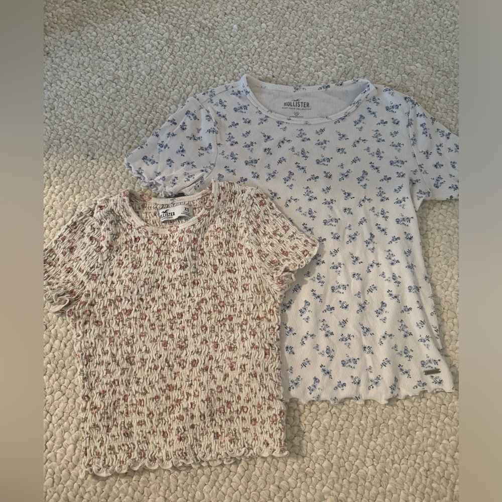 2 hollister shirts